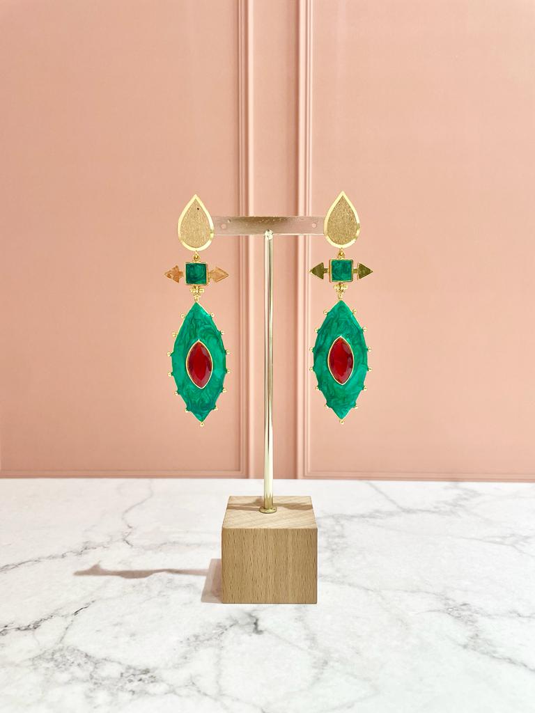 ARETES ENAMEL VERDE CON PIEDRA ROJA