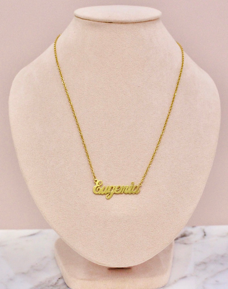 COLLAR CON NOMBRE PERSONALIZADO