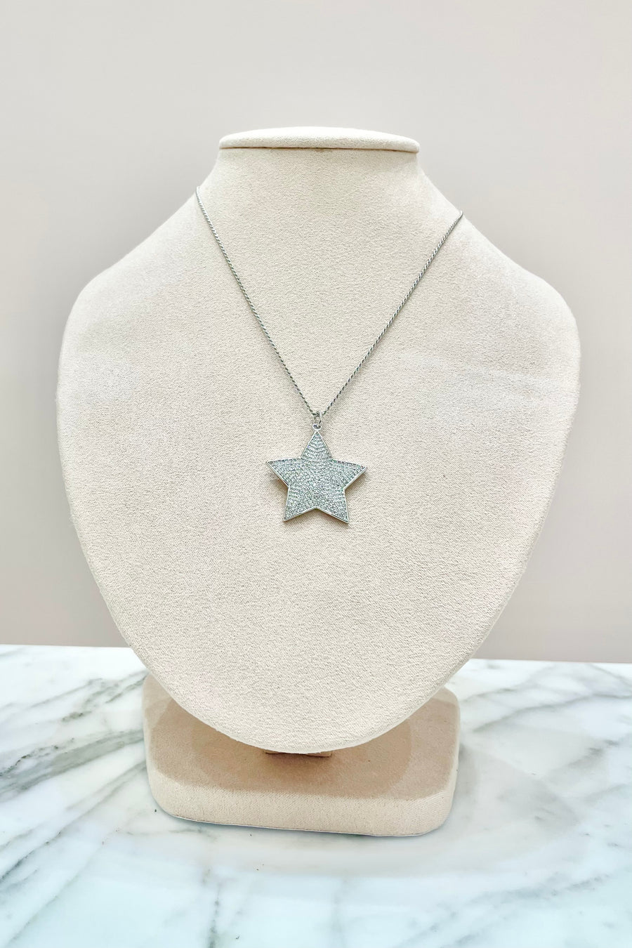 COLLAR CADENA PLATA CON DIJE DE ESTRELLA